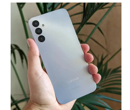 تصویر گوشی موبایل سامسونگ مدل Galaxy A15 دو سیم کارت ظرفیت 128 گیگابایت و رم 4 گیگابایت