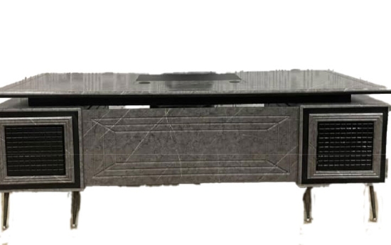 تصویر میز مدیریت مدل الگانس