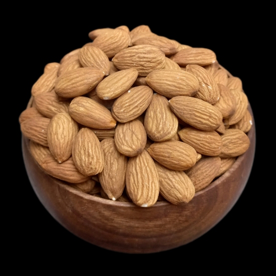 تصویر مغز بادام آمریکایی خام